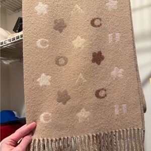 Coach Stars and Stripes Muffler- Worn ONCE, Drycleaned